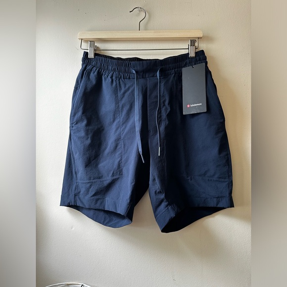 Lululemon Bowline Short 8” Stretch Ripstop - Picture 4 of 9